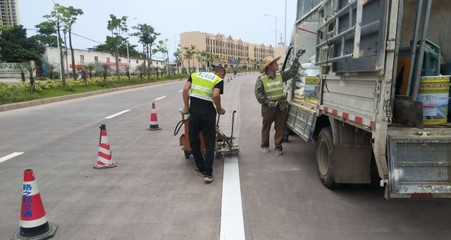 路之邦柳州道路交通标志和标线15年施工经验